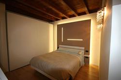 D’Interni Arredo e Design, Malo orari di apertura