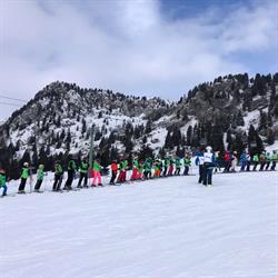 Play Sport Ski Club, Paese orari di apertura