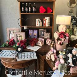 Confetti e Merletti, Jesi orari di apertura