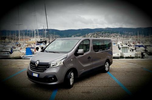 AMAURY NCC TRIESTE Noleggio Auto Con Conducente Private Van & Car Airport Transfer, Trieste orari di apertura