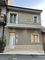 La Villa, Cittanova orari di apertura