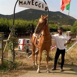 Maneggio Quattro Mori da Alessandro Angioni - Escursioni a cavallo Chia, Domus de Maria orari di apertura