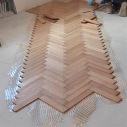 Ligori Parquet, Lucera orari di apertura