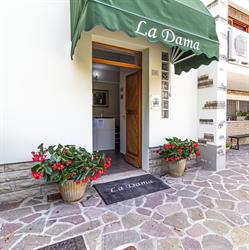 La Dama Room&Breakfast, Russi orari di apertura