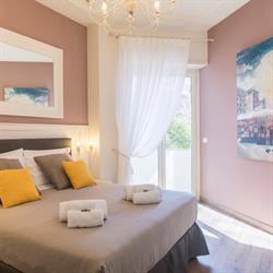 B&B Suites Trastevere, Roma orari di apertura