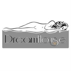 Dream House, Veglie orari di apertura