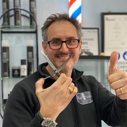 HAIR Studio for men. barber shop. roberto bianchi, Aquino orari di apertura