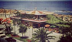 4Vele Beach club Restaurant Bar, Pescara orari di apertura