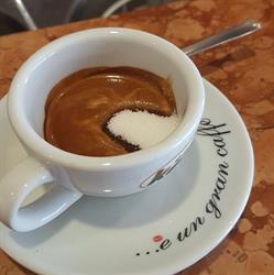 Habiba cafè, Andria orari di apertura