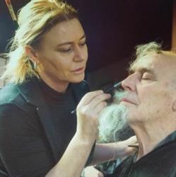 Beautician, Albino orari di apertura