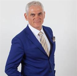 Vittorio Savoia Re/Max, Roma orari di apertura