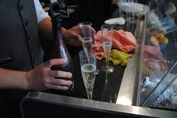 Blue Bar Srl, Pieve di Cento orari di apertura