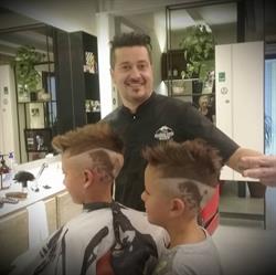 Fara' Barber Shop, Treia orari di apertura