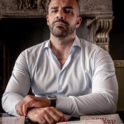Gian Paolo Pingitore, Viterbo orari di apertura