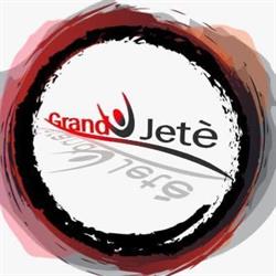 Grand Jetè, Aprilia orari di apertura