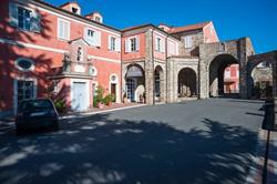 Tuscany Luxury Apartment, Fosdinovo orari di apertura