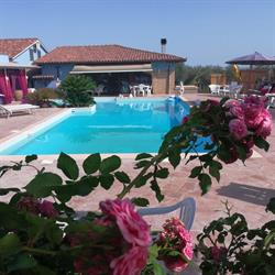 Villa EB, Pietrara orari di apertura