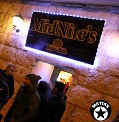 MidNite's, Altamura orari di apertura