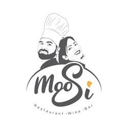 Moosi, Castel Volturno orari di apertura