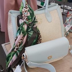 HELEN ABBIGLIAMENTO DONNA, Chiaravalle orari di apertura