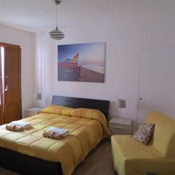 Vergilia, Siracusa orari di apertura