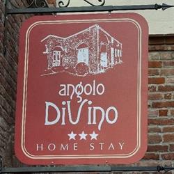 Angolo divino, Alba orari di apertura