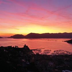 very nice flat in Lerici, orari di apertura