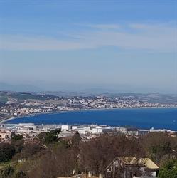 La Finestra Sul Mare, Ancona orari di apertura