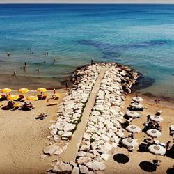 Baia D'argento "spiaggia attrezzata da Ugo", Minturno orari di apertura