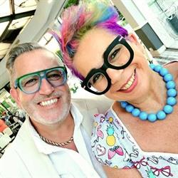 Luciano e Nicoletta Fotografi, Brindisi orari di apertura