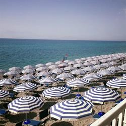 Blue Bay, Siderno orari di apertura