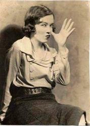 Cabaret Voltaire 1916, Bari orari di apertura
