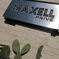 Maxell abbigliamento uomo&donna, Caltanissetta orari di apertura