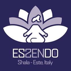 Eszendo Yoga, Este orari di apertura