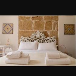 Intalloi bed and breakfast, Noto orari di apertura