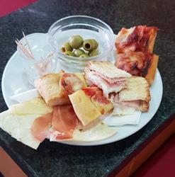 New Seven Bar, Gorgonzola orari di apertura