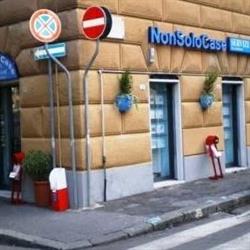 NonSoloCase, Genova orari di apertura