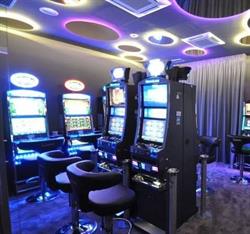 QUEEN sala videolottery Corato, orari di apertura