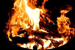 Fuoco e brace, Camaiore orari di apertura