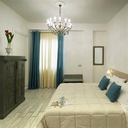 Piazza Martiri Rooms, Cagliari orari di apertura
