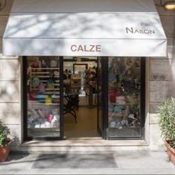 Nailon, Parma orari di apertura