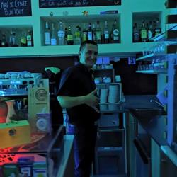 IL FARCITO, Como orari di apertura