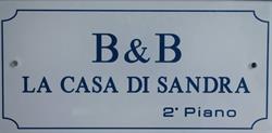 B&B La Casa di Sandra, Napoli orari di apertura