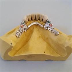 D.M. Dental laboratorio di scheletrica, Locri orari di apertura