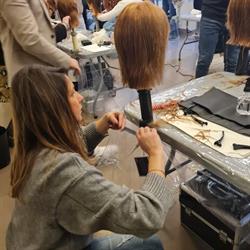 Eliana Coiffeur, Bari orari di apertura