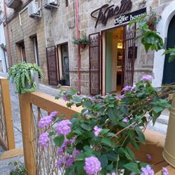Taspetto coffe house, Oria orari di apertura