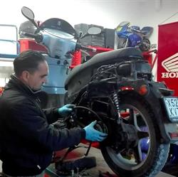 Top Moto-Officina Moto Scooter, Bologna orari di apertura