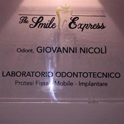 The Smile Express Laboratorio Odontotecnico Nicolì Giovanni, Erchie orari di apertura