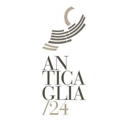 Anticaglia24 B&B, Napoli orari di apertura