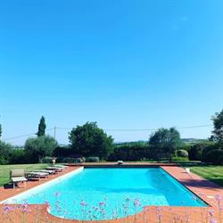 Tenuta Leoncavallo, Rimini orari di apertura